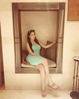 Nisreen Tafish | Actress feet photo 4